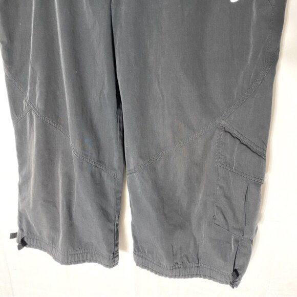 Vintage Nike Black Long Shorts Activewear Athletic Workout Shorts M - Picture 12 of 15
